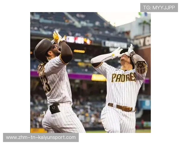 塔蒂斯 Jr. 外野全速救球补位成功