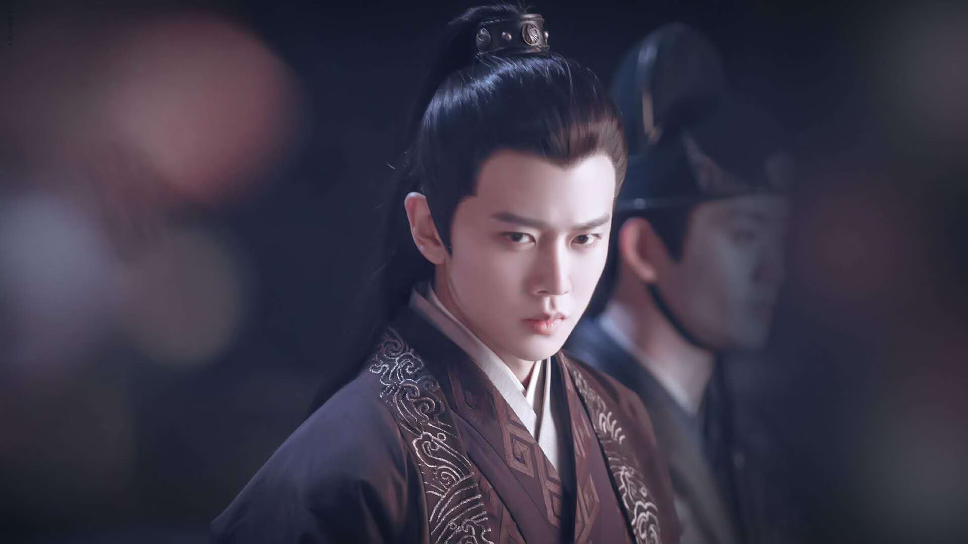 国家队战术核心频繁更替影响风格形成,国家队战斗姿势