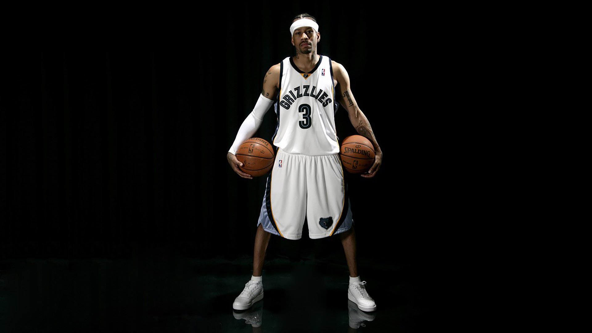 开yun官网-中锋与边锋配合默契，战术执行明确，中锋对位